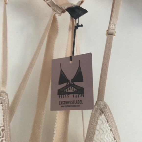 BNWT EASTNWEST LABEL FRINGE BRALETTE TOP M - Picture 5 of 7